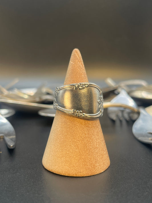 Bague recyclée (taille 8.5)